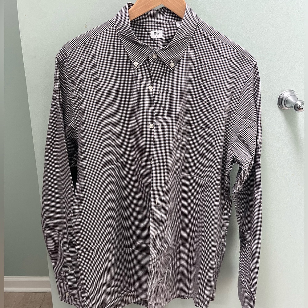 Uniqlo Large Button Down
